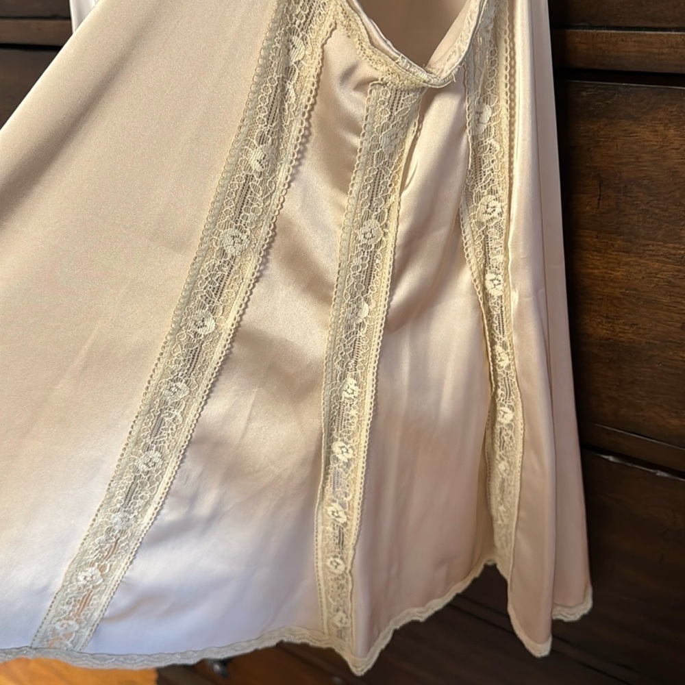 POL Top - Picture 3 of 5